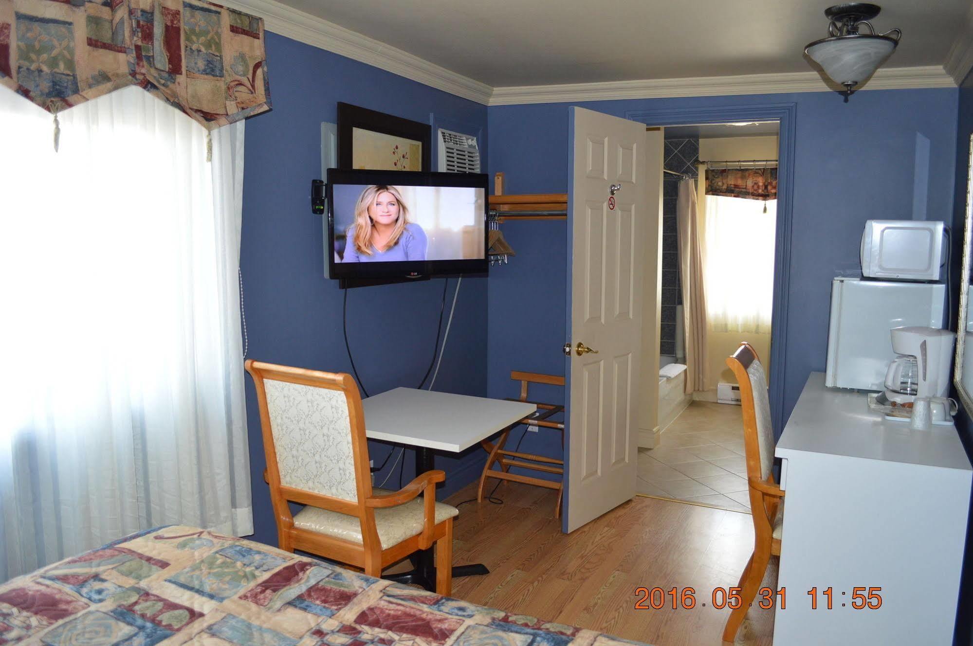 Motel-Auberge Hélene Victoriaville Eksteriør bilde