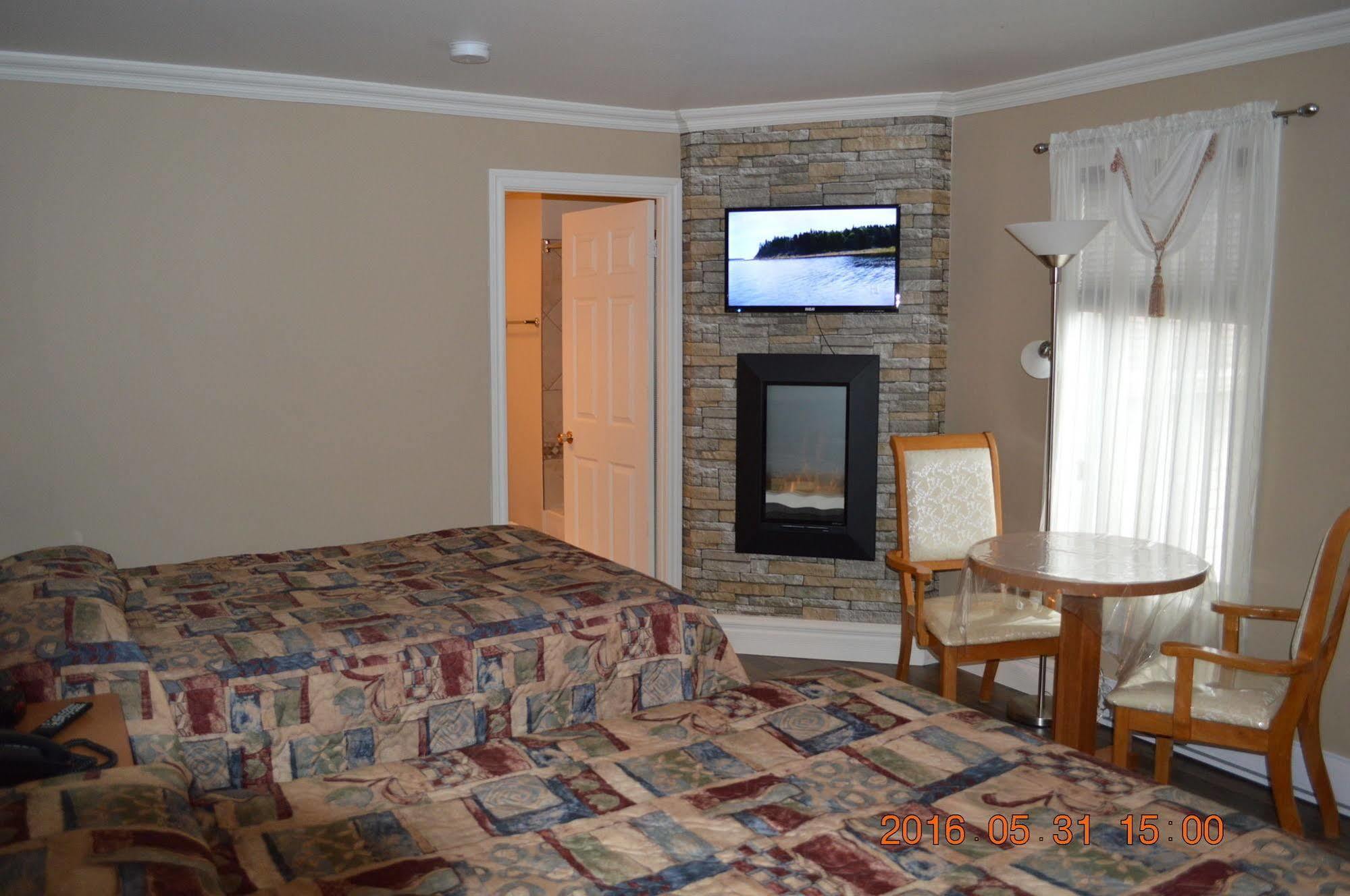 Motel-Auberge Hélene Victoriaville Eksteriør bilde
